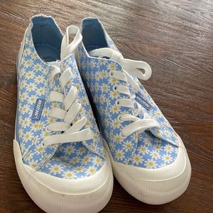 Rocket dog daisy shoes